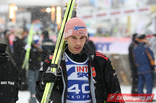 069 Michael Neumayer